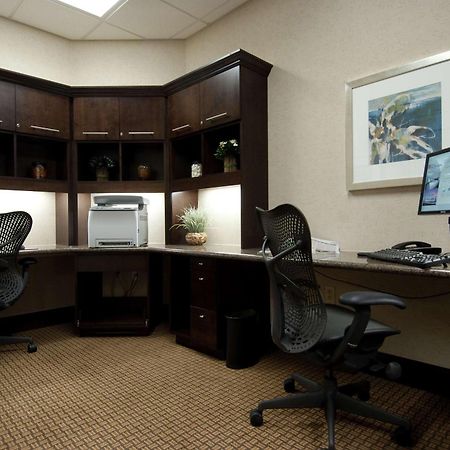 Hilton Garden Inn Dulles North Ашберн Экстерьер фото