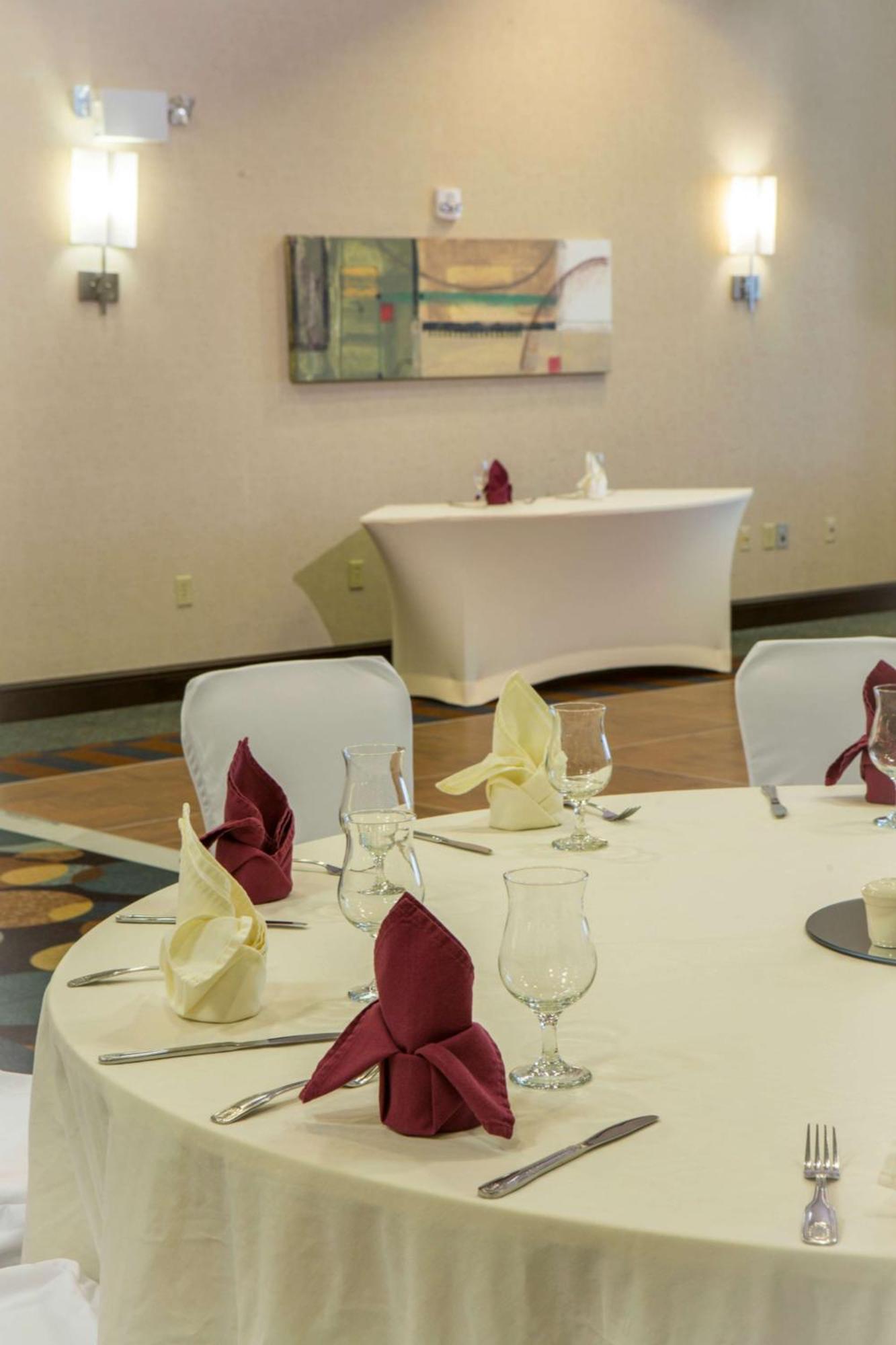 Hilton Garden Inn Dulles North Ашберн Экстерьер фото