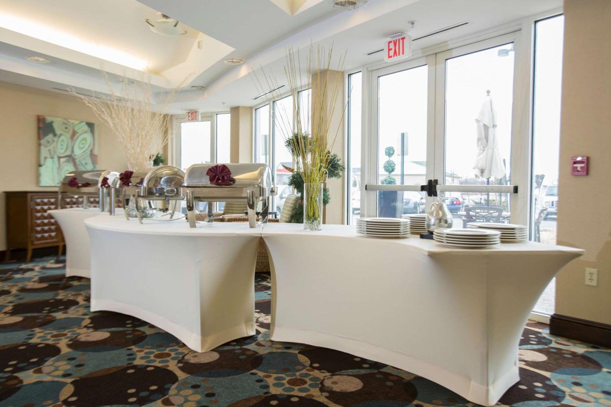 Hilton Garden Inn Dulles North Ашберн Экстерьер фото