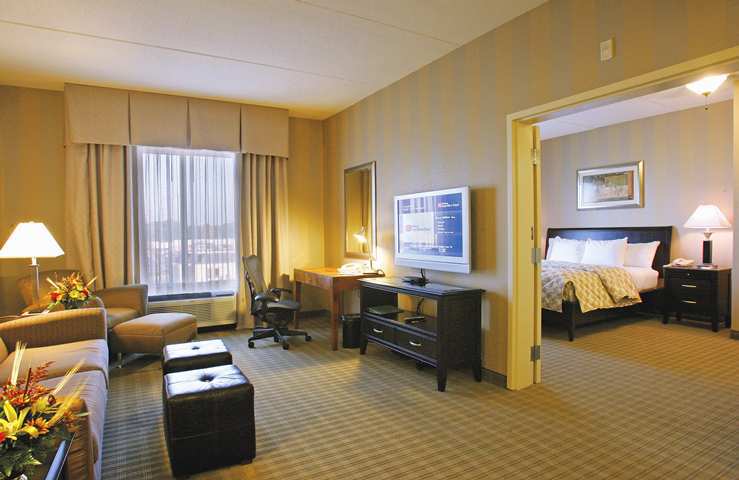Hilton Garden Inn Dulles North Ашберн Экстерьер фото
